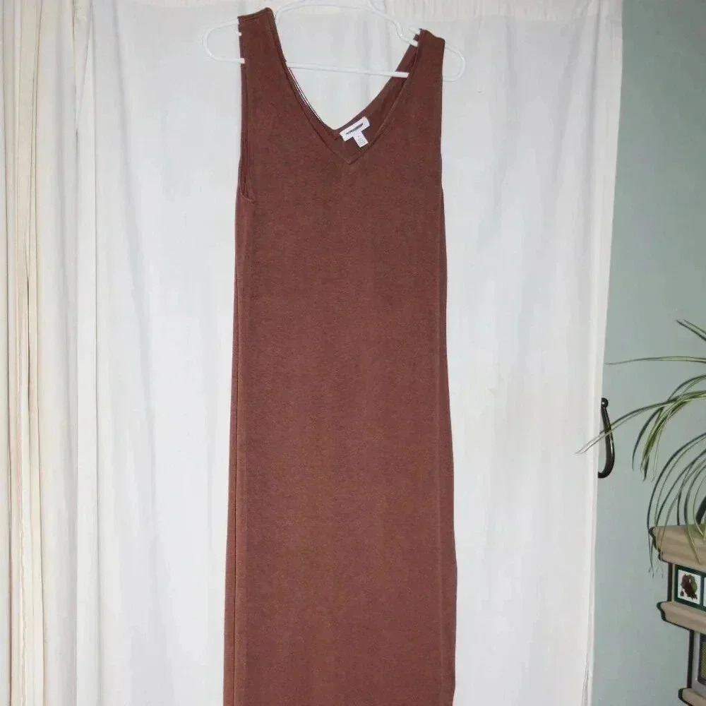 Nordstrom Medium Brown Knit V-Neck Dress Modest NWOT